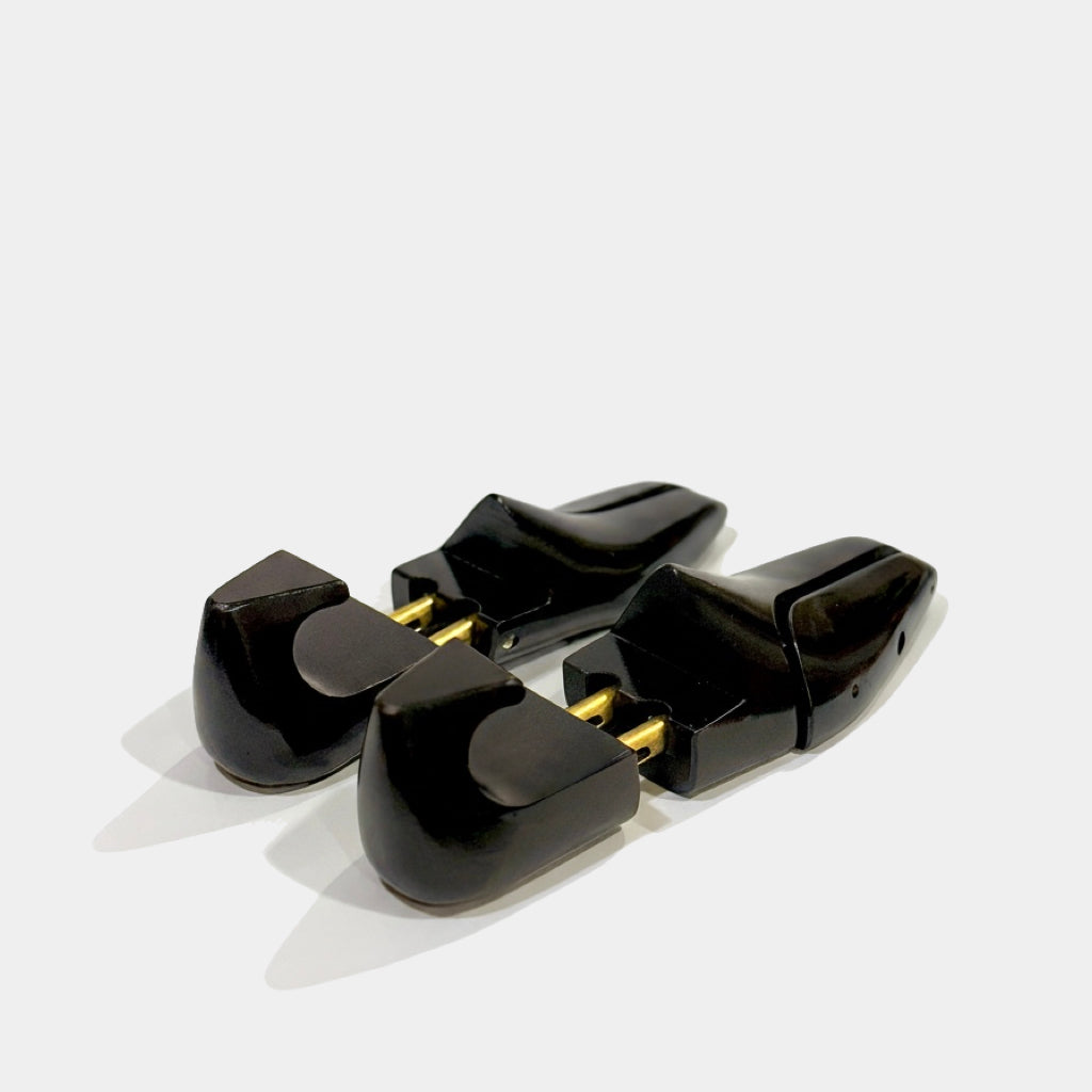 Luxury Wooden Shoe Tree – Dark Patina Finish
