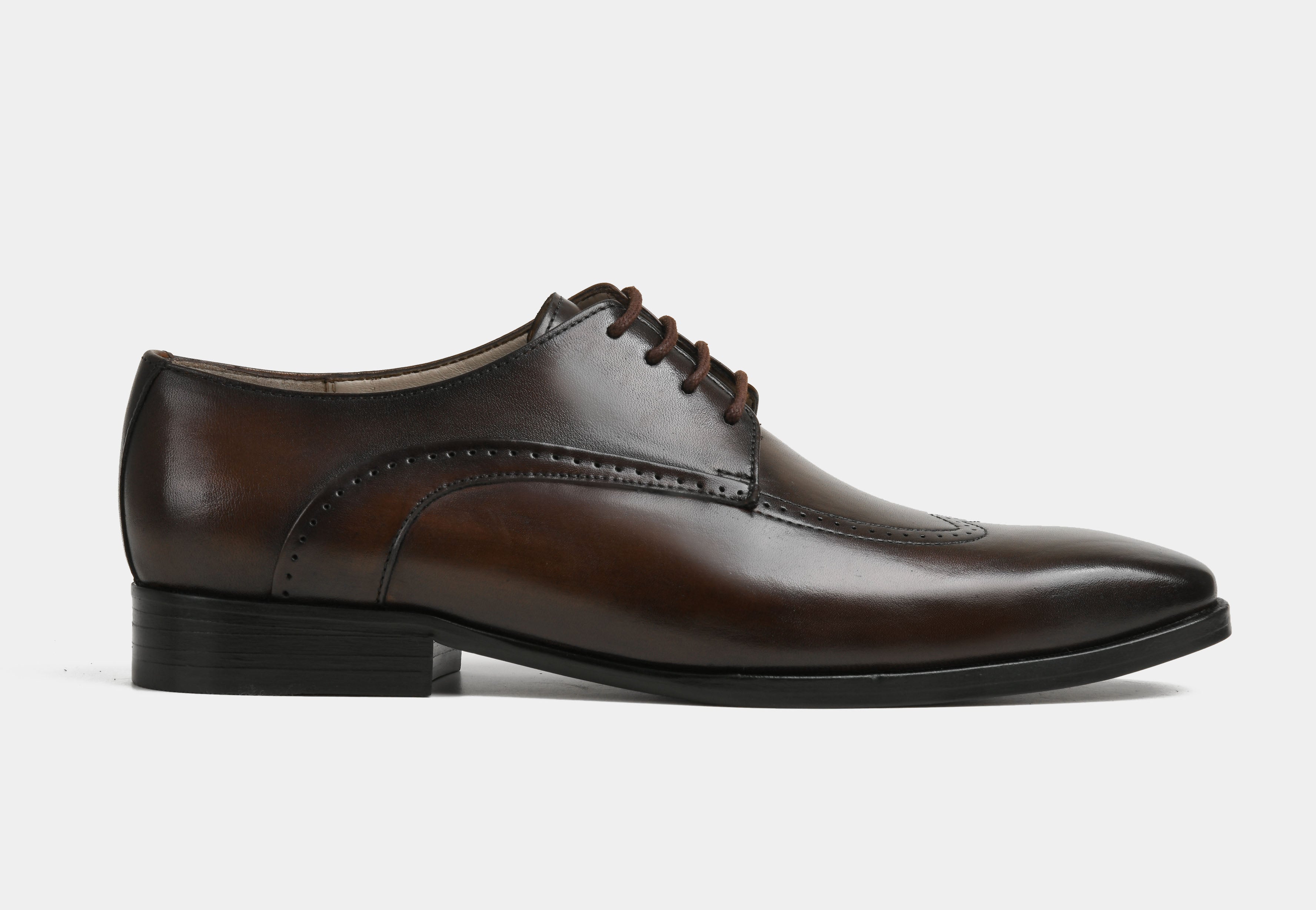 MATEO | MEN WOOD BROWN WINGTIP DERBYS