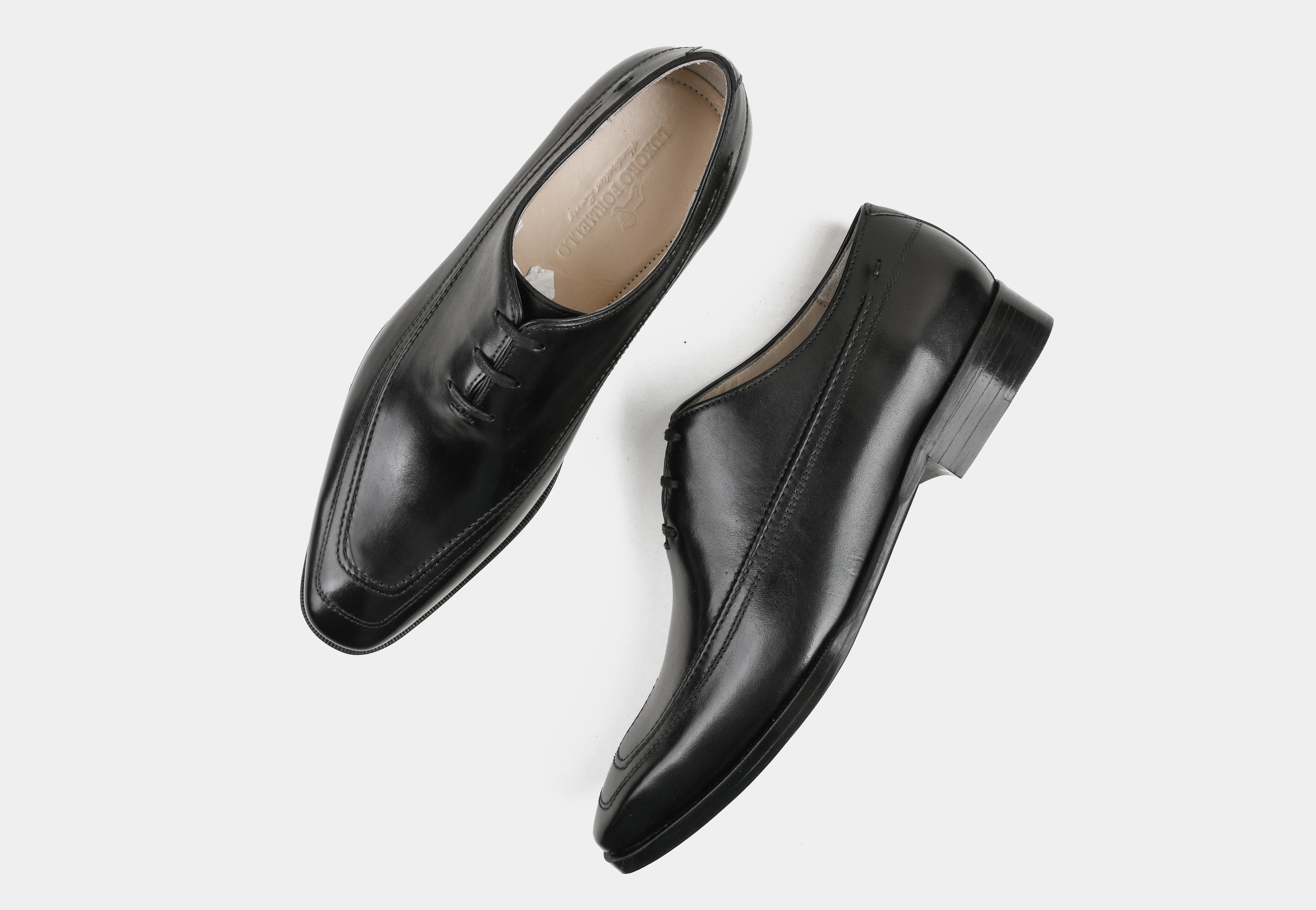 RICCARDO | MEN BLACK WHOLECUT LACE-UPS