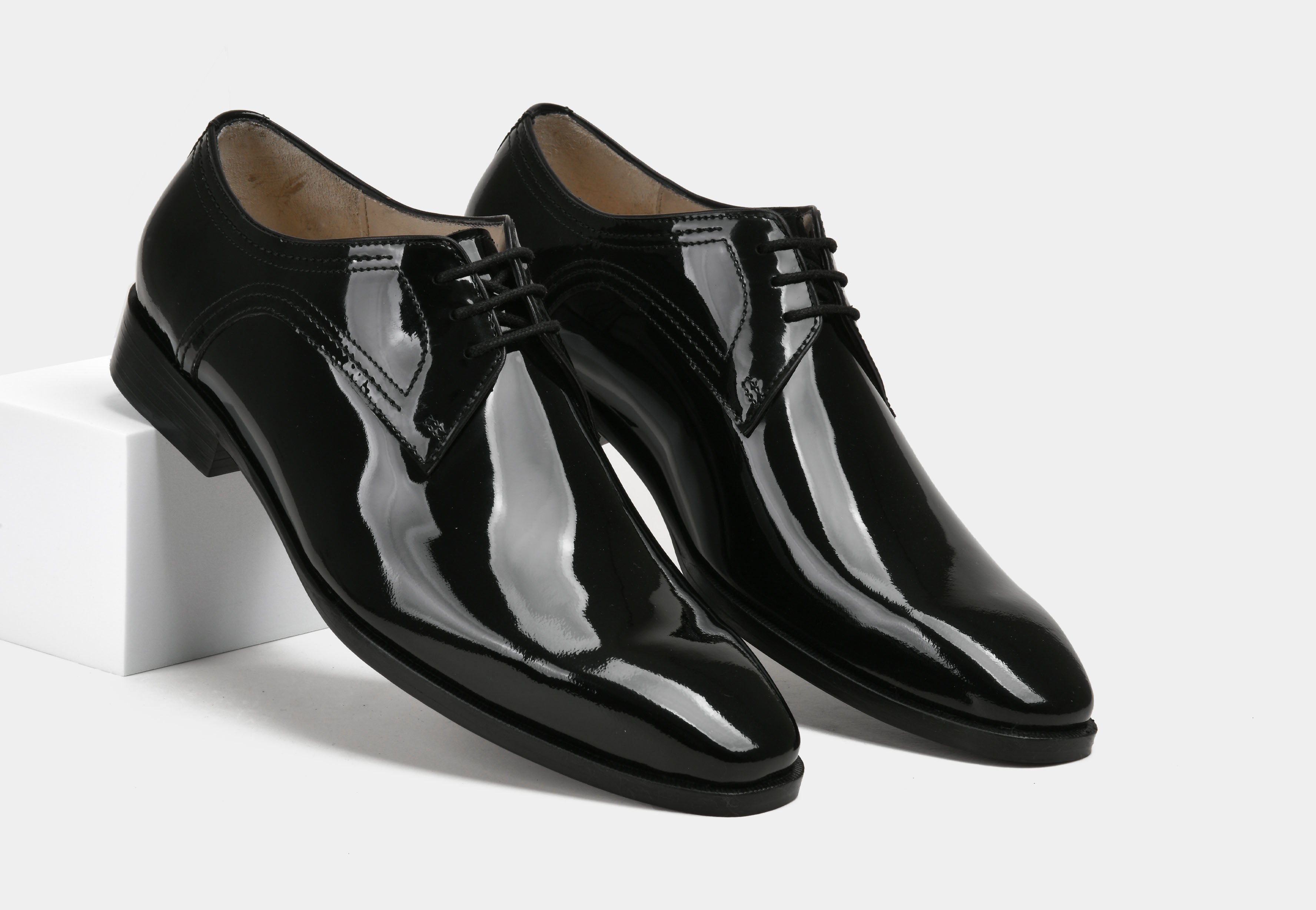 ERICO | MEN BLACK PATENT DERBY SHOES