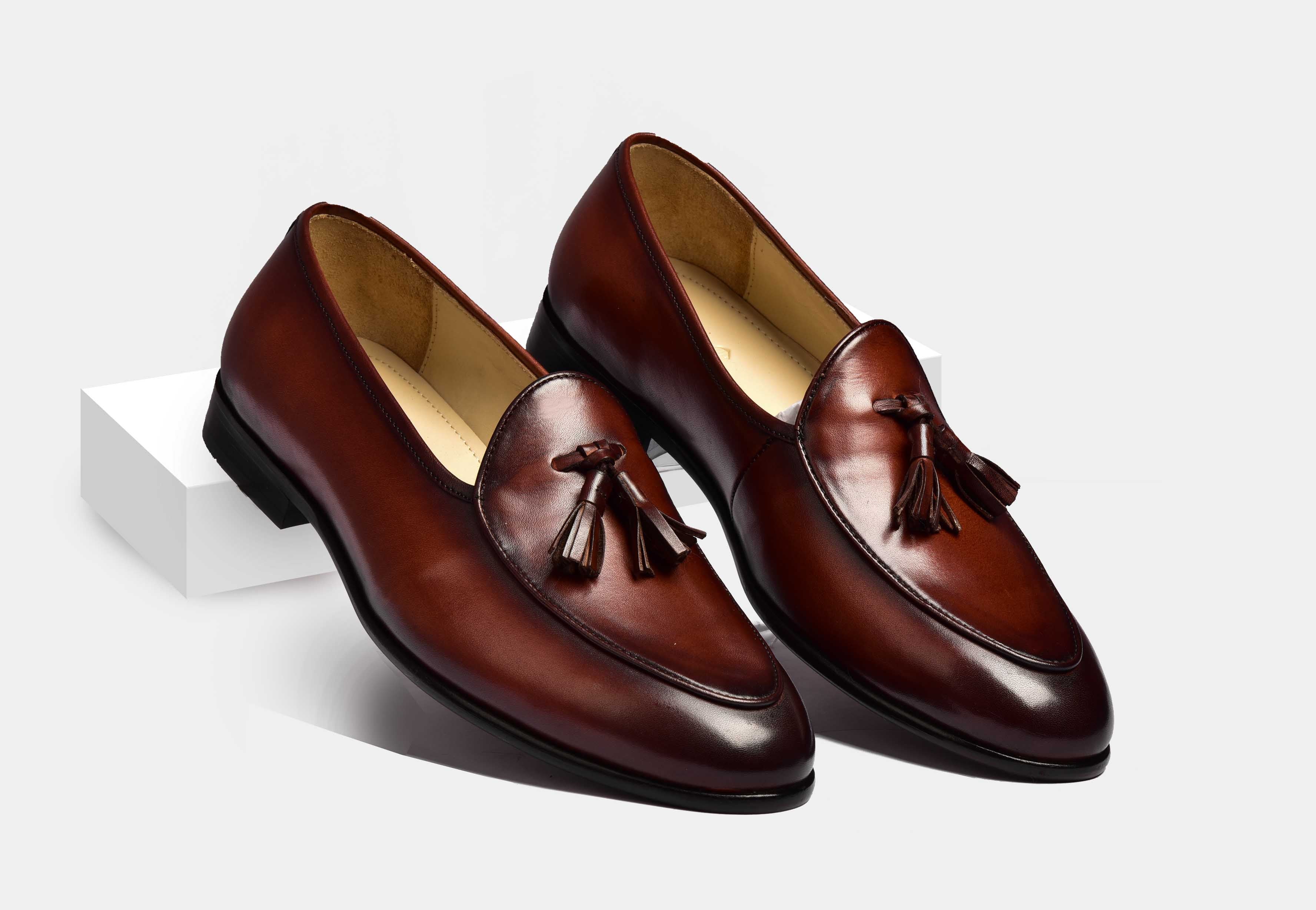 ARNO | Brown Patina With Classic Tassels (Reserved-Release)