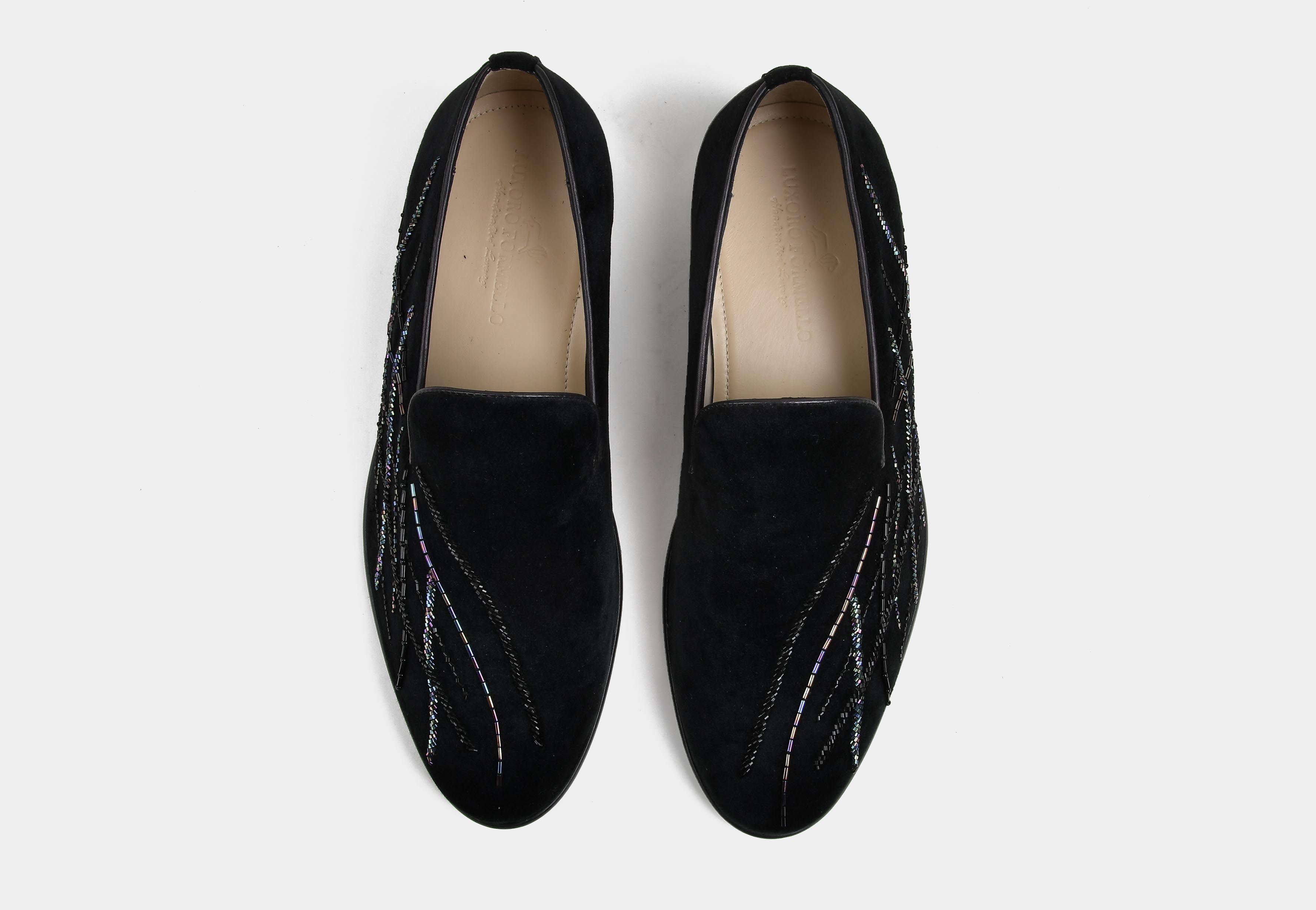LUMERO | MEN BLACK EMBROIDERED VELVET SLIP-ONS