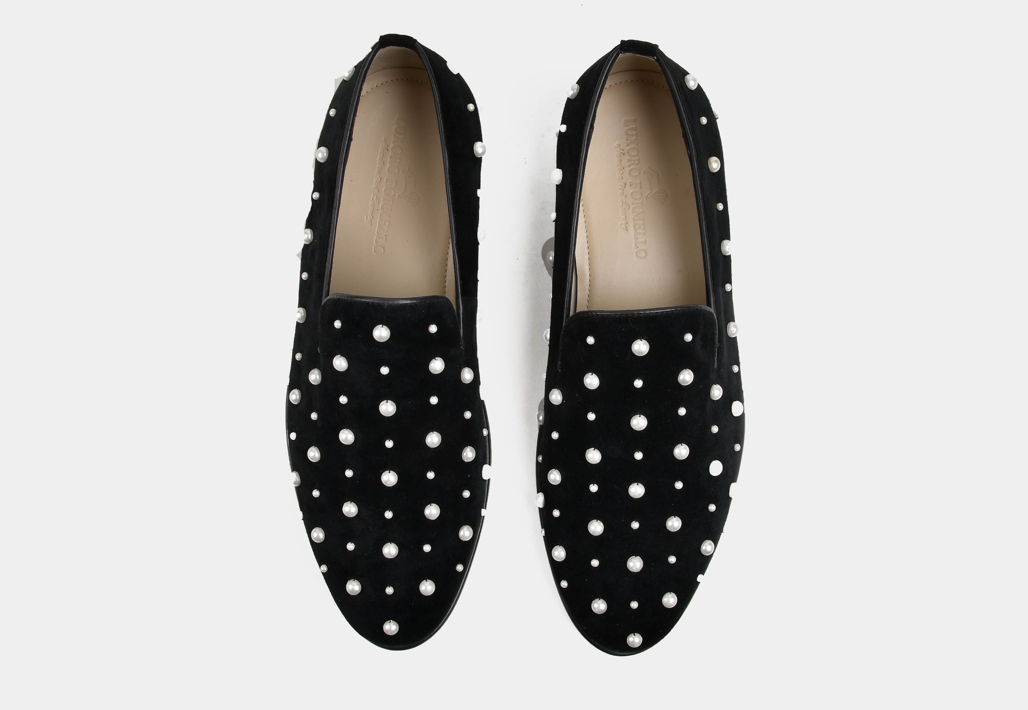 PERLATO | MEN BLACK PEARL-STUD VELVET SLIP-ONS