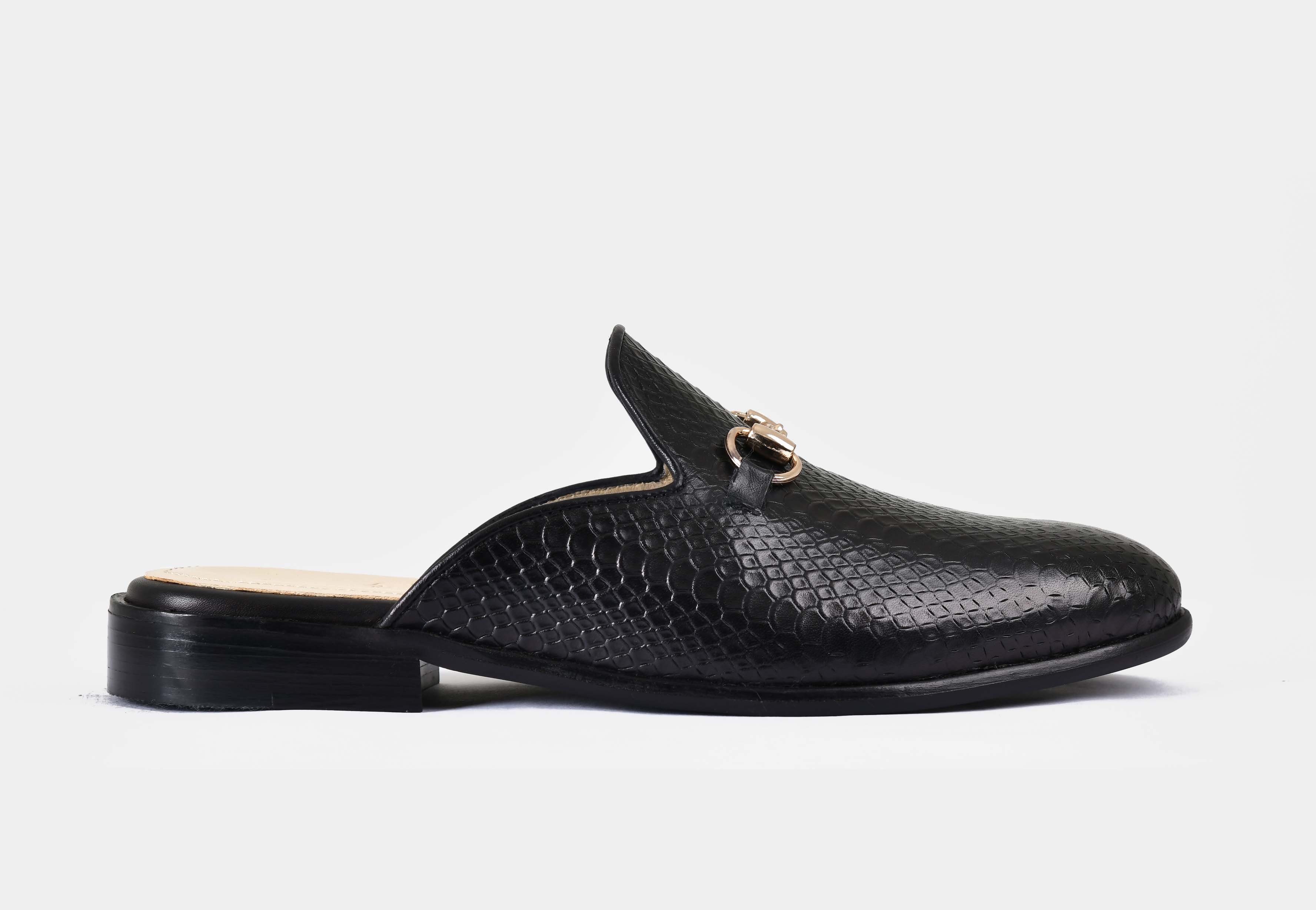 MULE | BLACK TEXTURED TRIM (Reserved-Release)