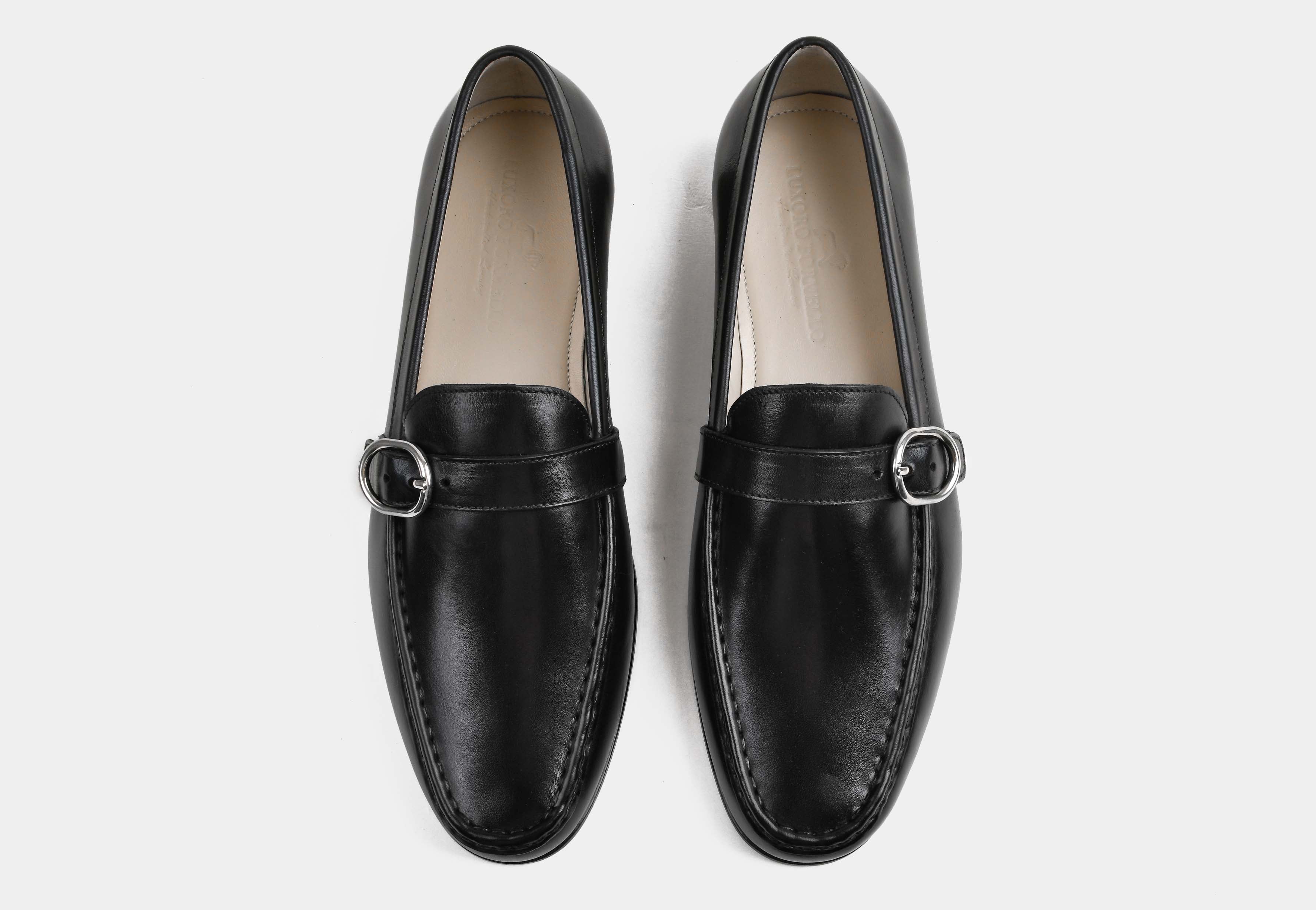 SORRENTO | MEN BLACK CALF LEATHER SIDE-BUCKLE LOAFERS