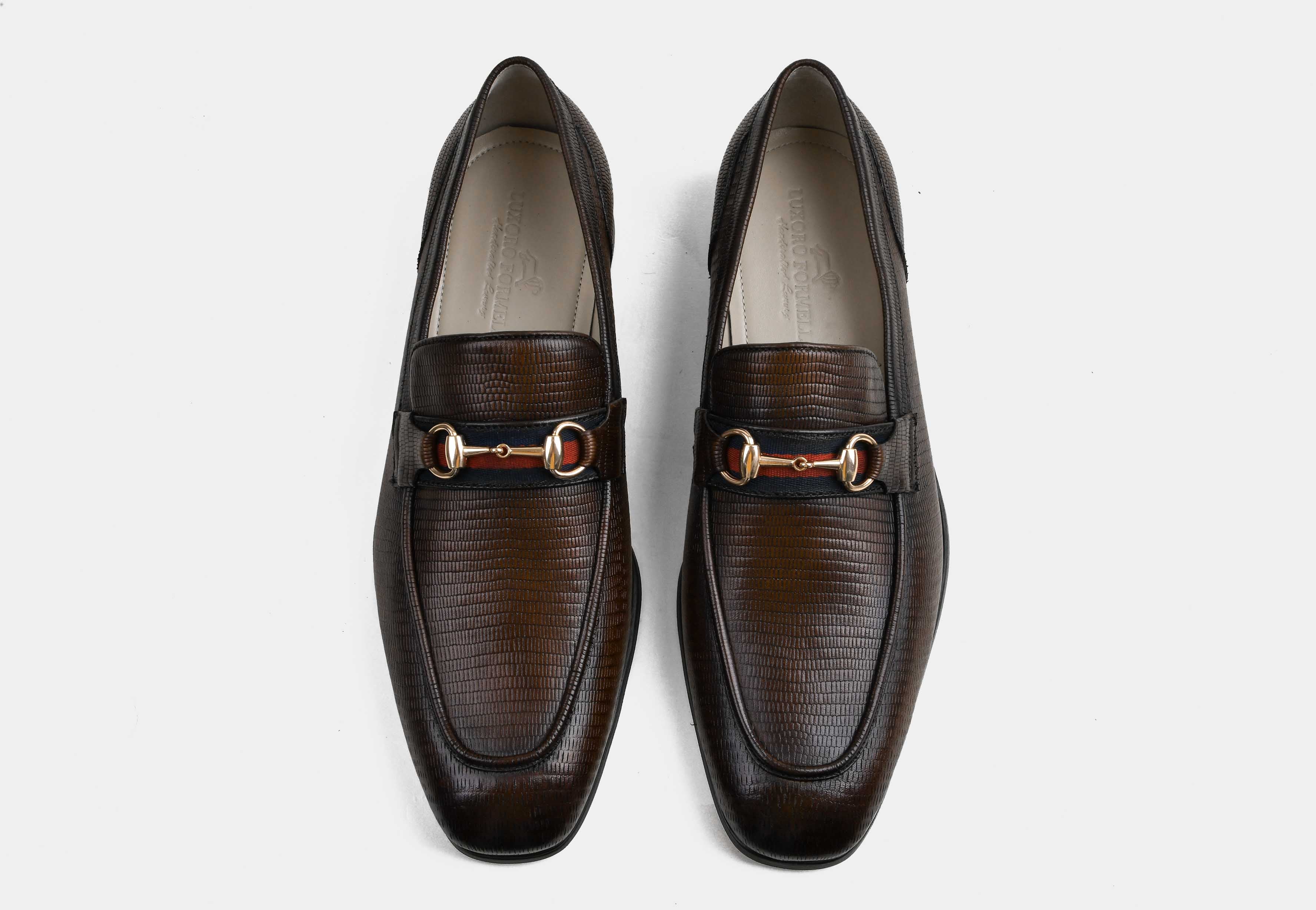 VARENO | MEN BROWN TEXTURED HORSEBIT LOAFERS