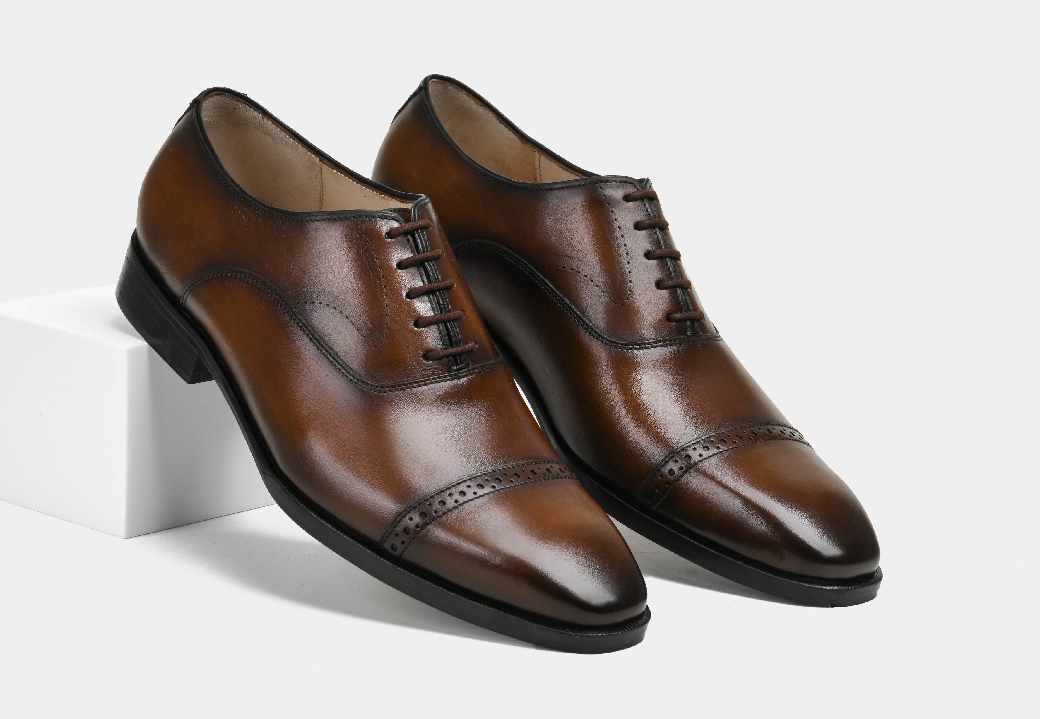 LORENZO | MEN BROWN CAP-TOE OXFORDS