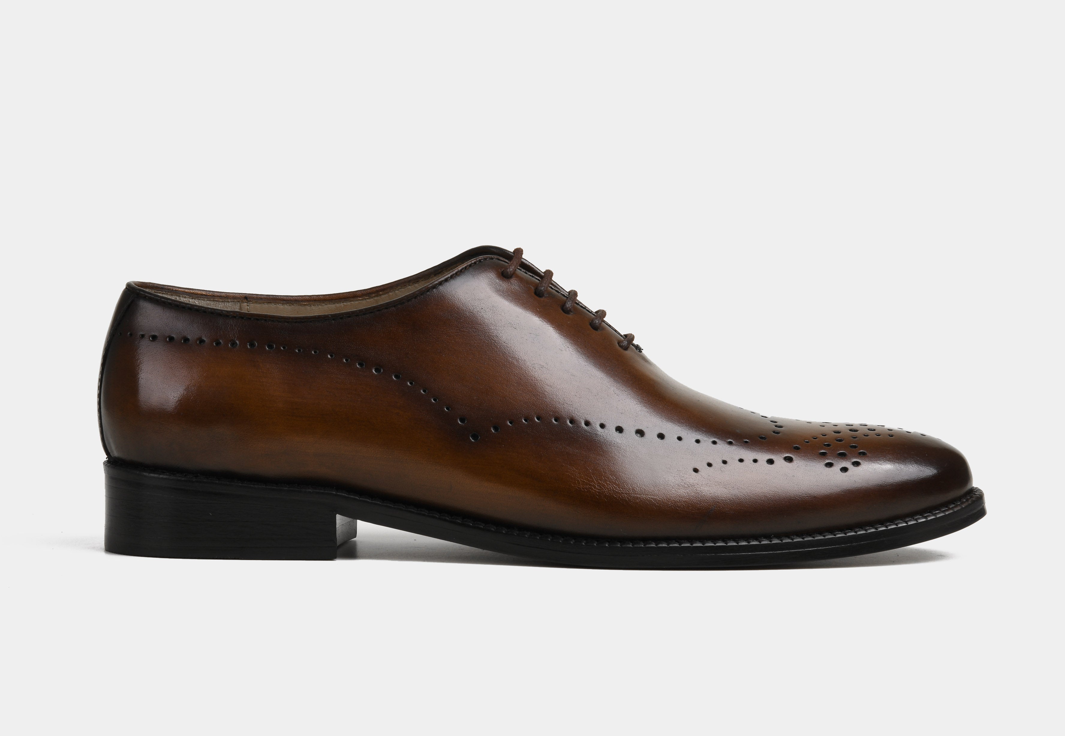 Enrico | MEN DARK BROWN WHOLECUT BROGUES
