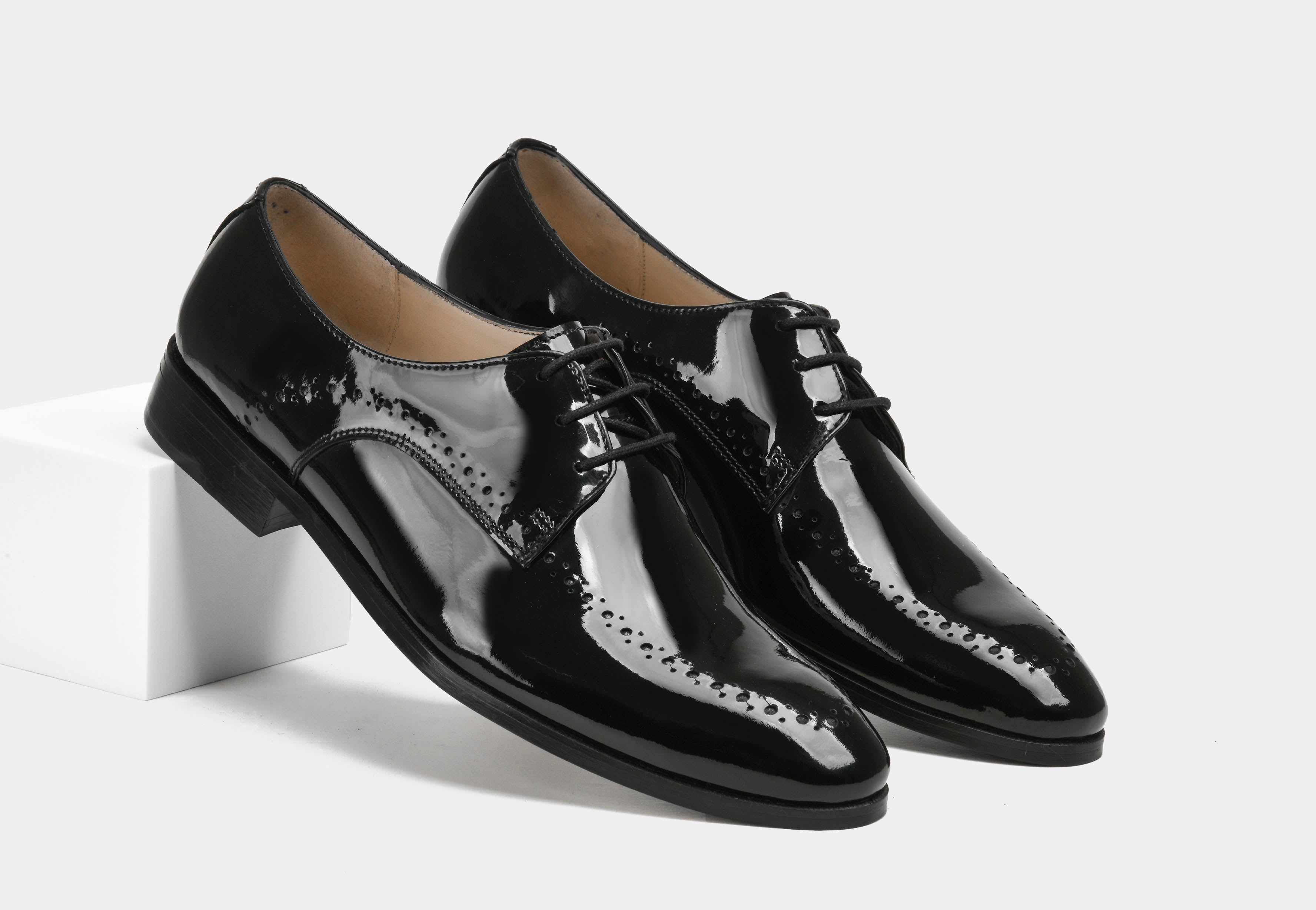 MARCELLO | MEN BLACK PATENT LACE-UP OXFORDS
