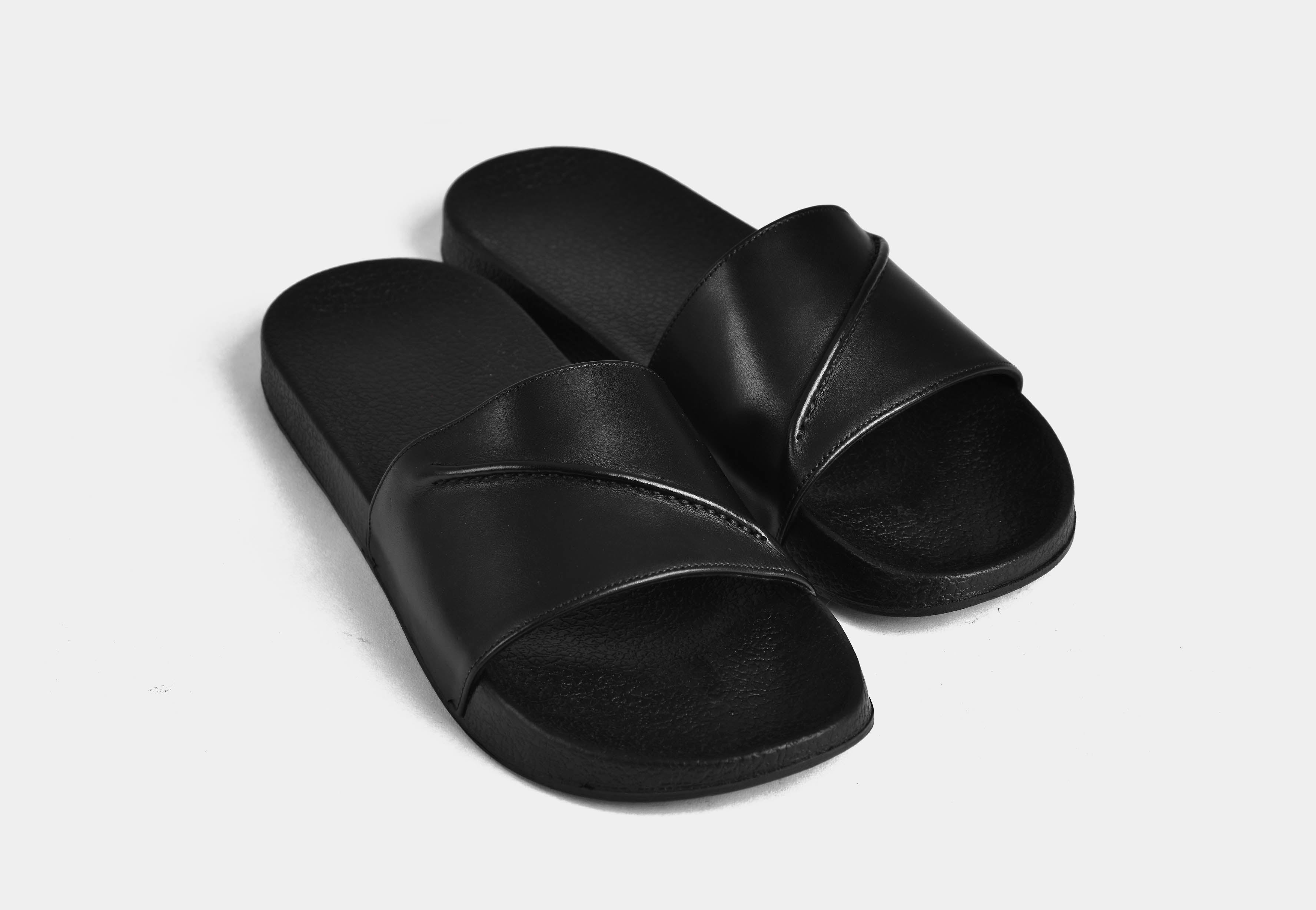 Slider | Reo Black (Reserved-Release)