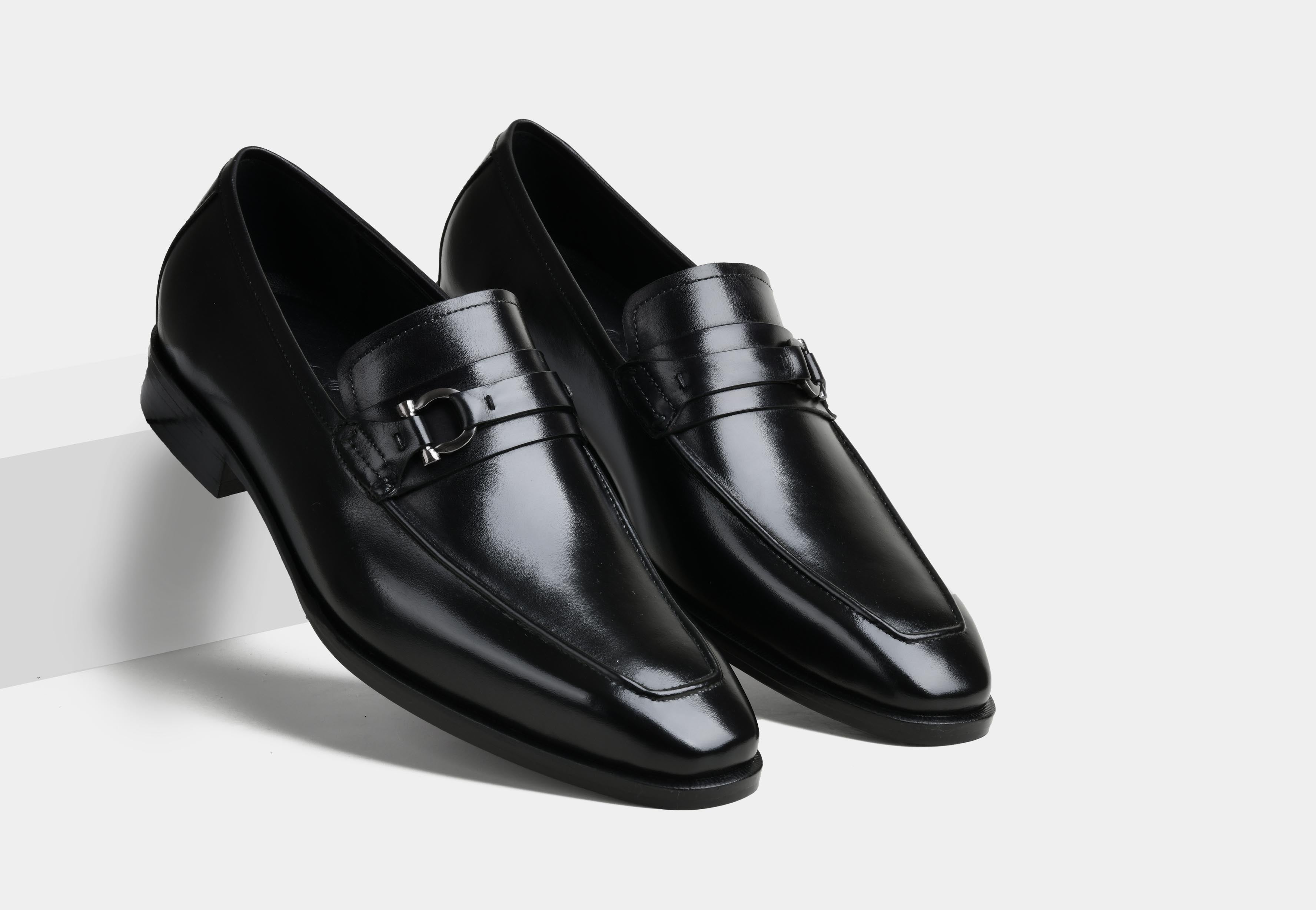 ARNAUD | MEN BLACK LEATHER LOAFERS (Reserved-Release)