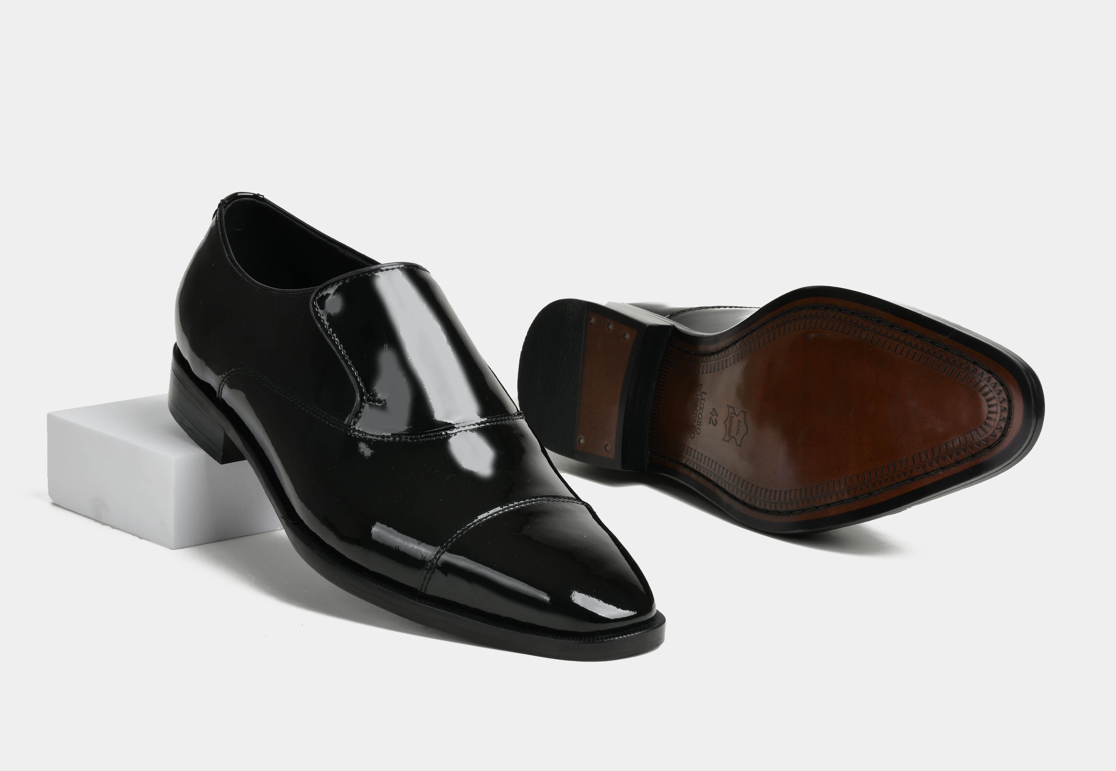 COSMIN | MEN LEATHER SLIPON IN PATENT BLACK (Reserved-Release)