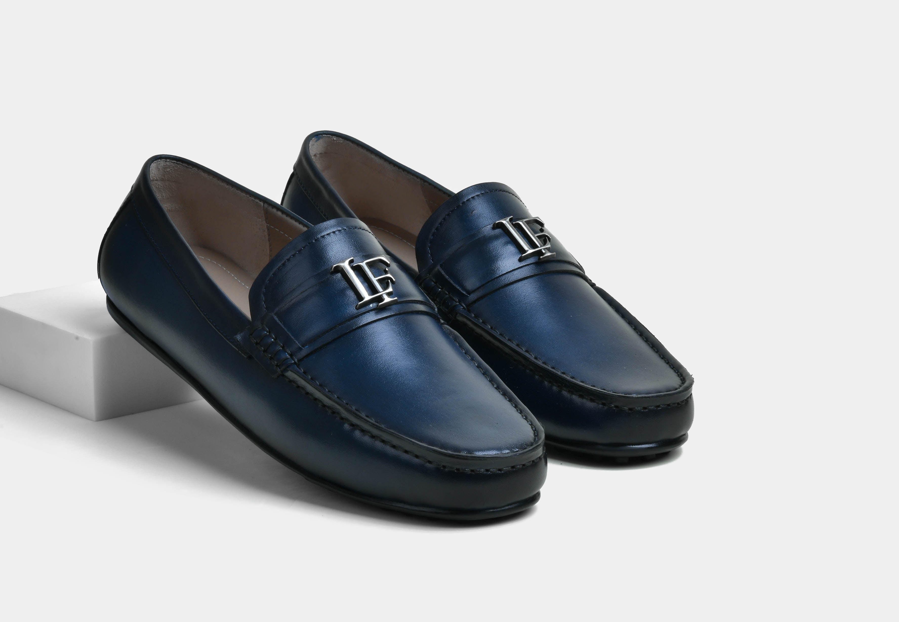 Lucas Blue (Reserved-Release)