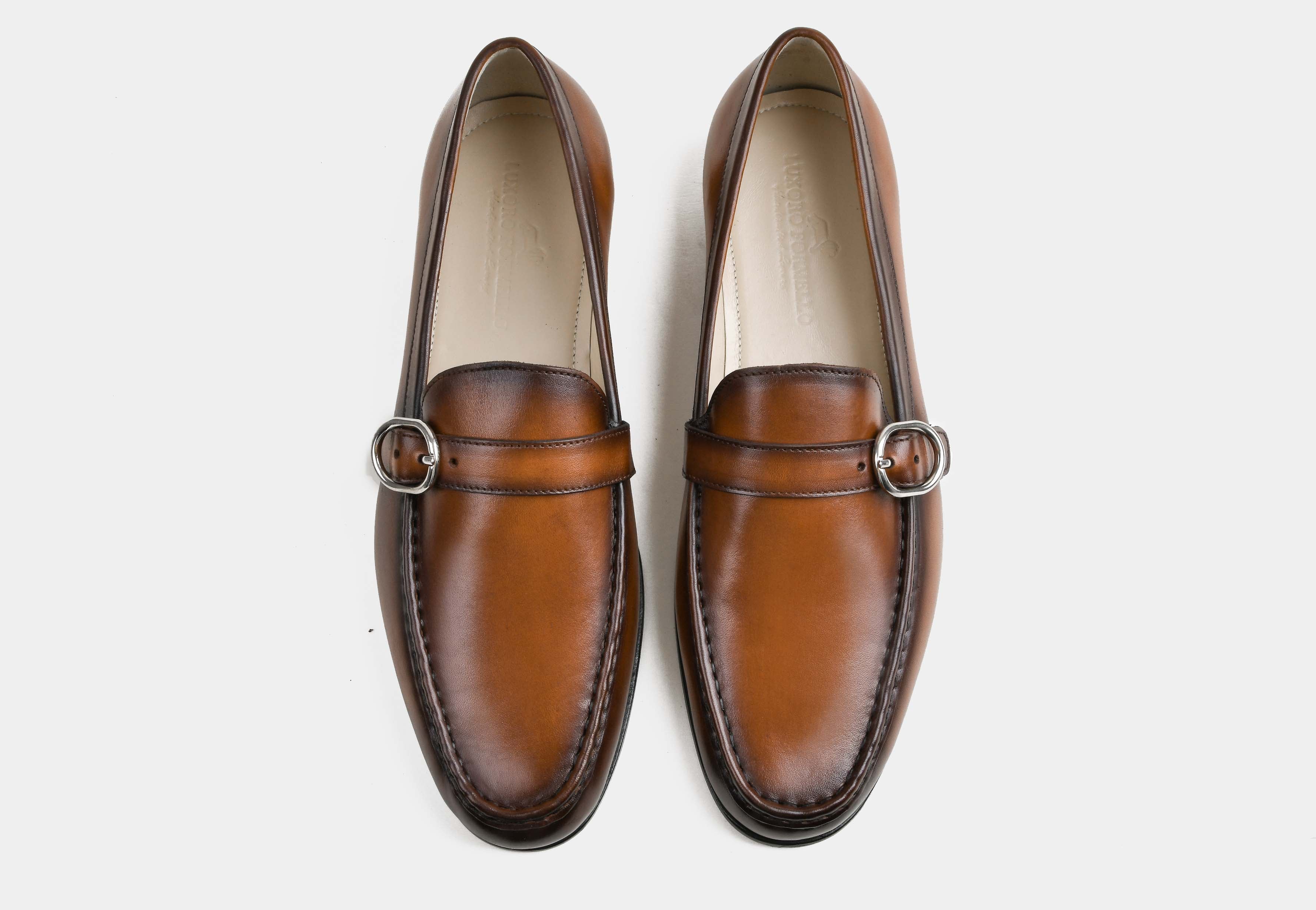 SORRENTO | MEN TAN HAND-BURNISHED SIDE-BUCKLE LOAFERS