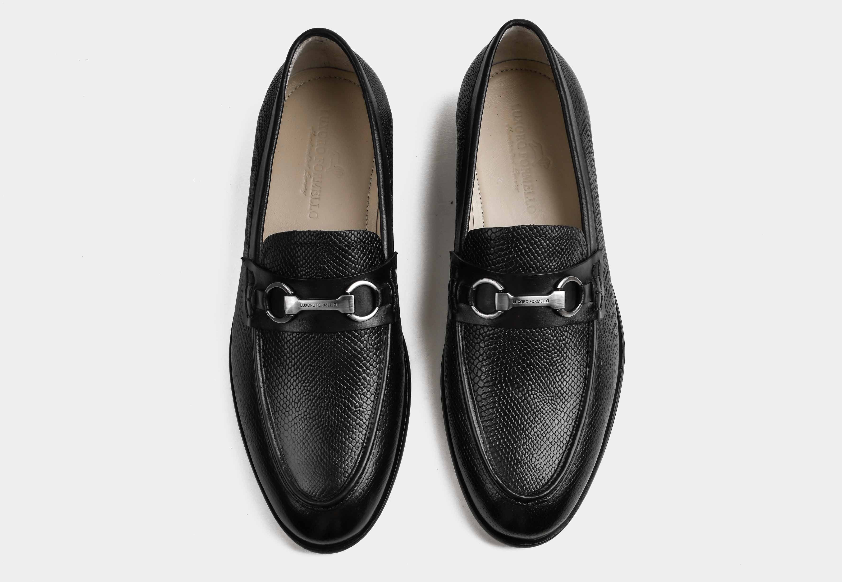 CAISER | MEN BLACK TEXTURED BIT LOAFERS