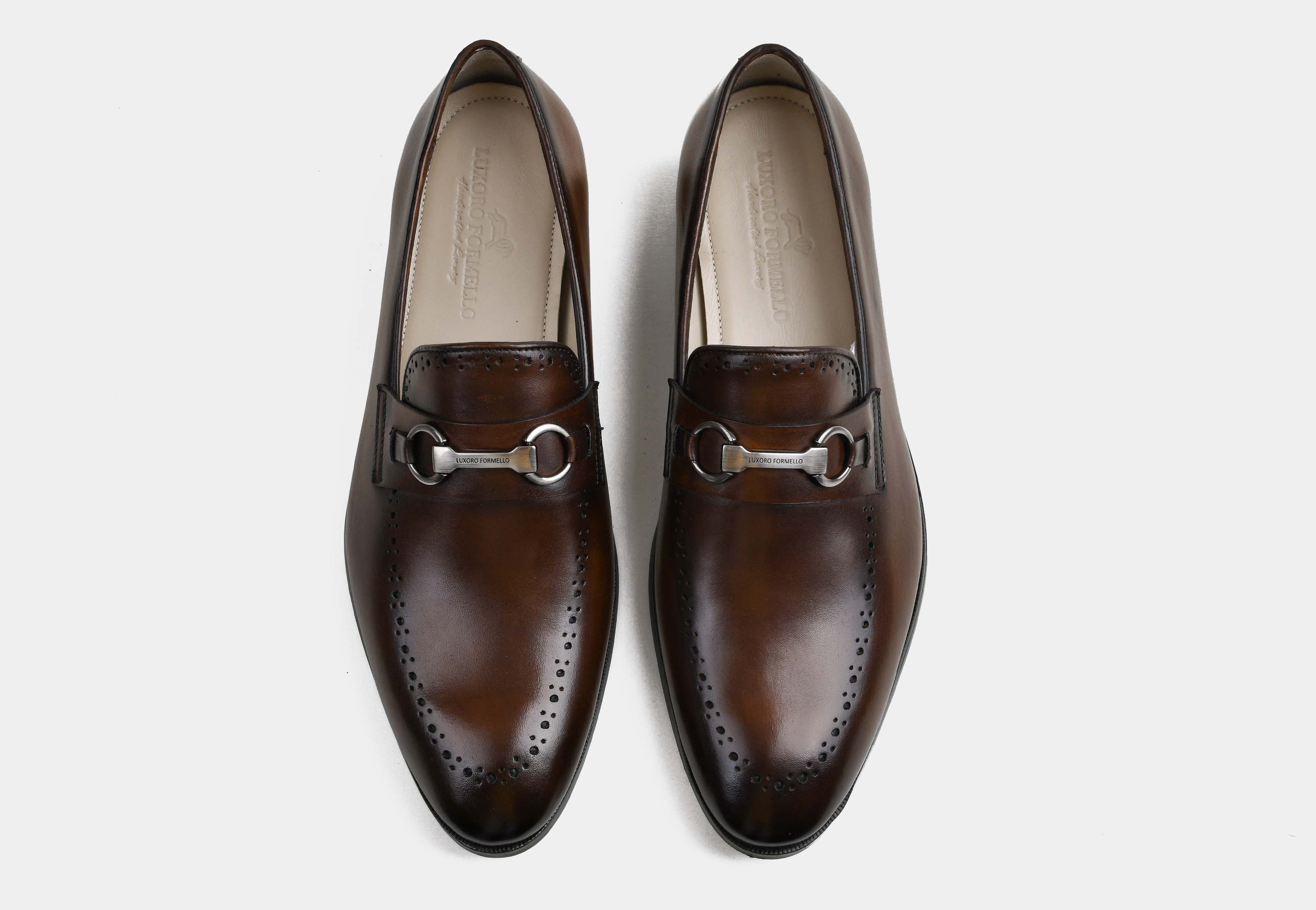 DELVANO | MEN BROWN HAND-BURNISHED BUCKLE LOAFERS