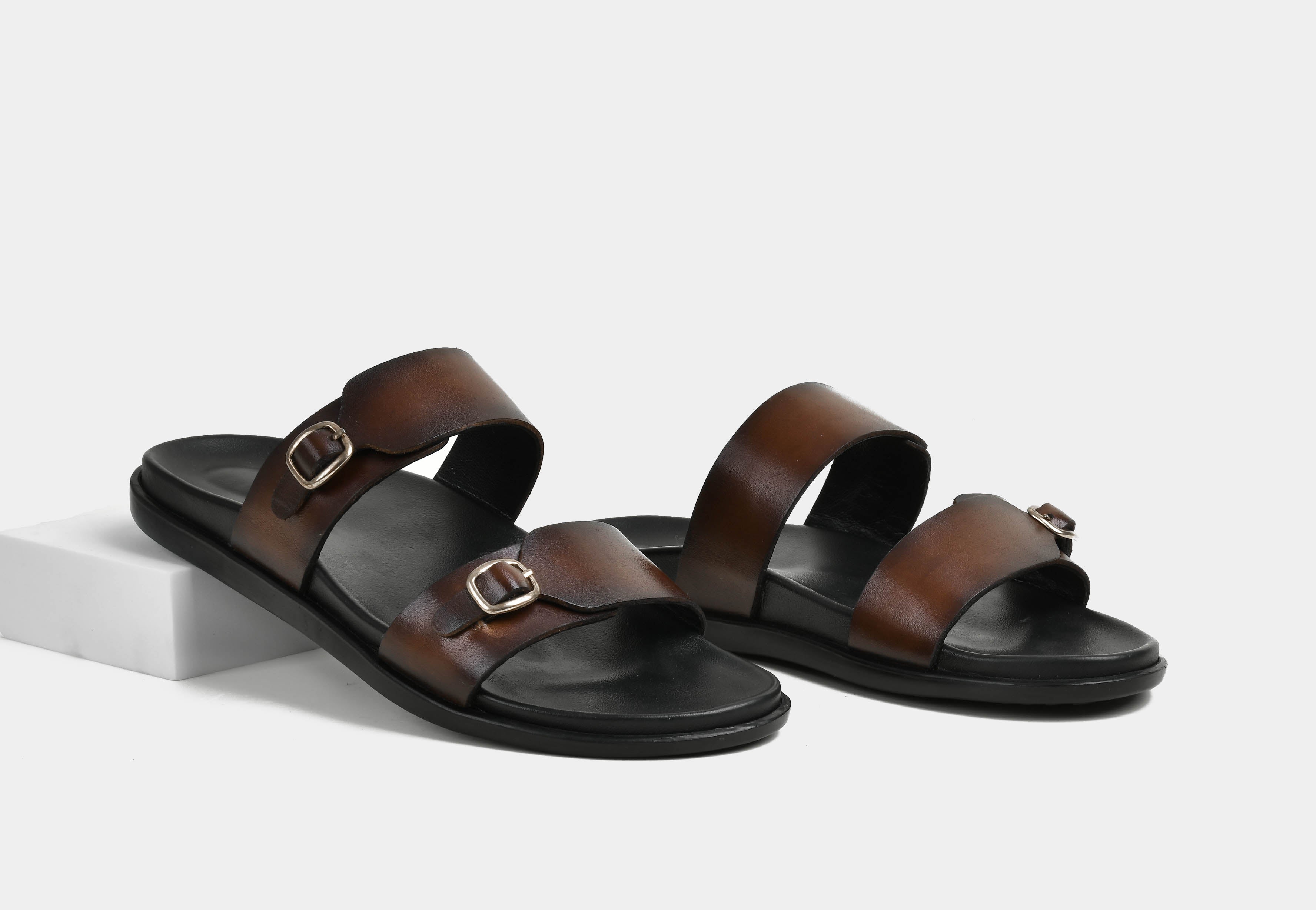 VITO | MEN BROWN DOUBLE STRAP SLIDERS