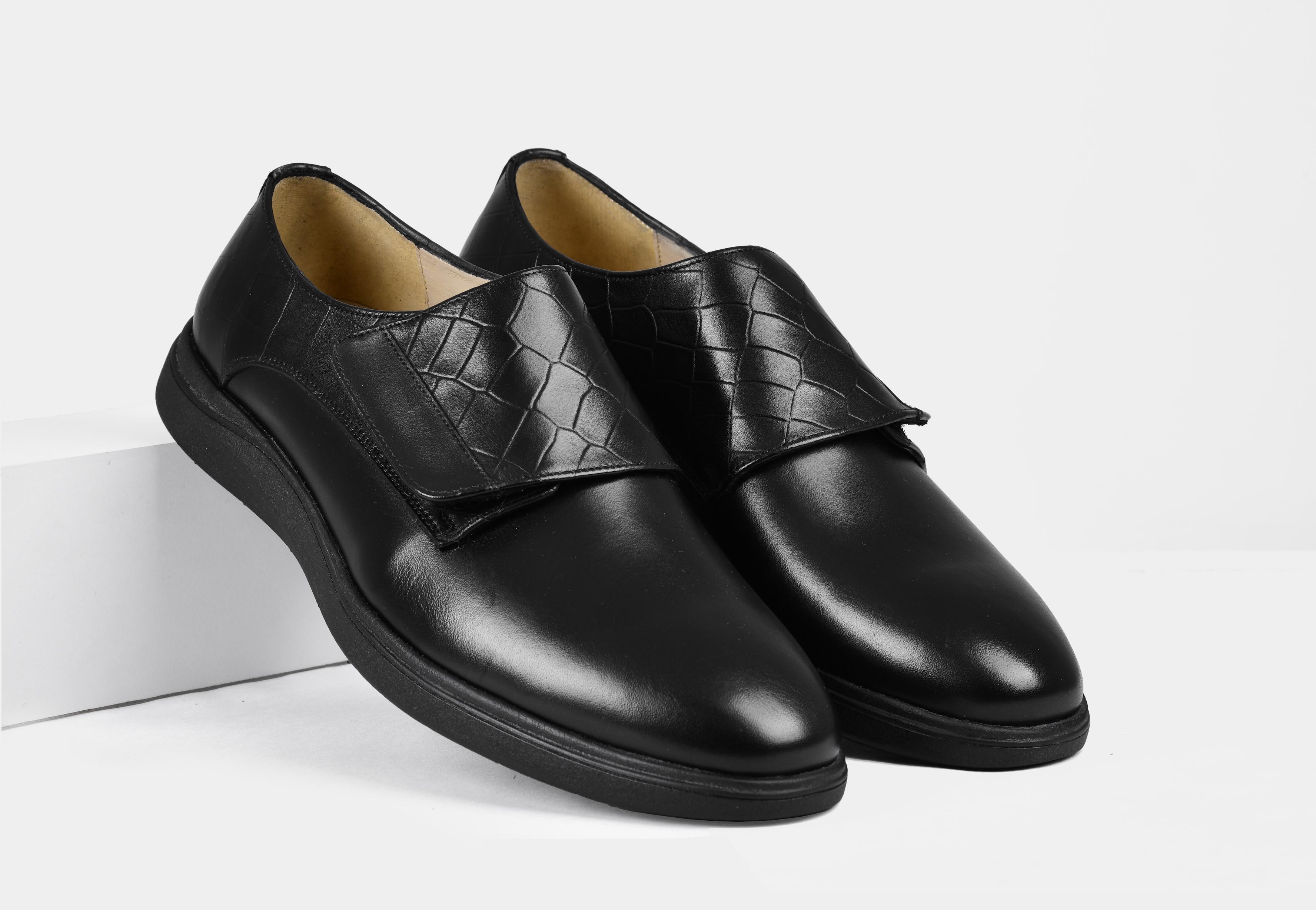 Black Adjustable Slip-on | Aero-Flex (Reserved-Release)